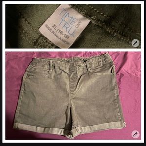 Women’s Shorts